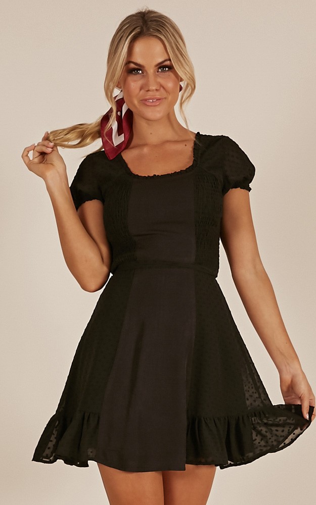 the new girl dress in black